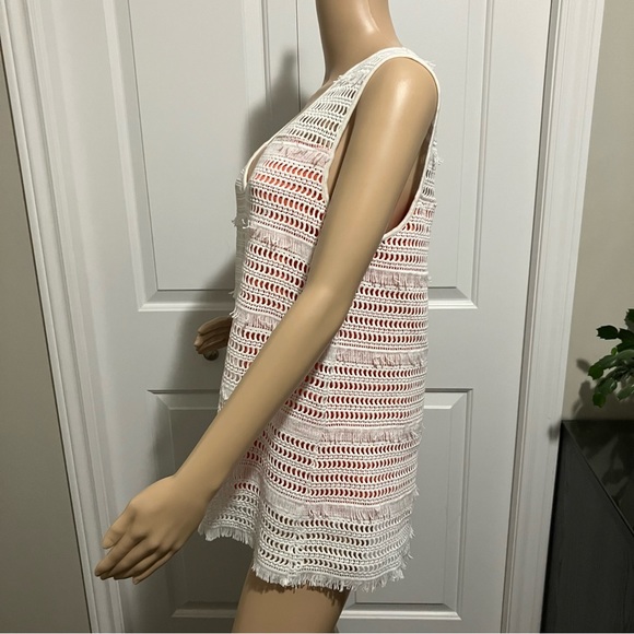 Esqualo | White lace sleeveless top with orange liner - Picture 2 of 7